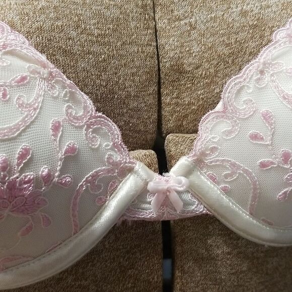 Vintage Wonder bra with padded embroider 34B baige and pink NWOT - Picture 7 of 8